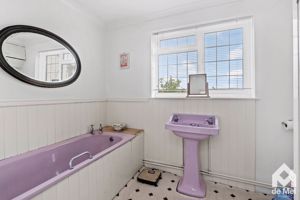 Photo 11- click for photo gallery